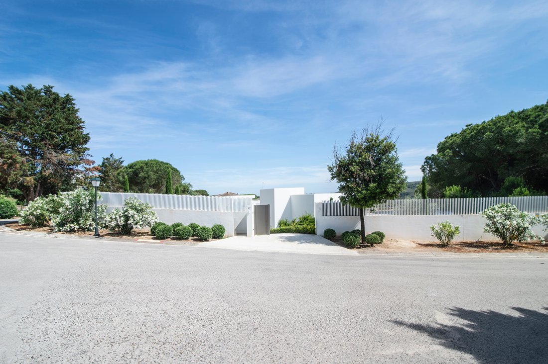 Villa in Sotogrande, San Roque, Andalusia 1 - 18117038
