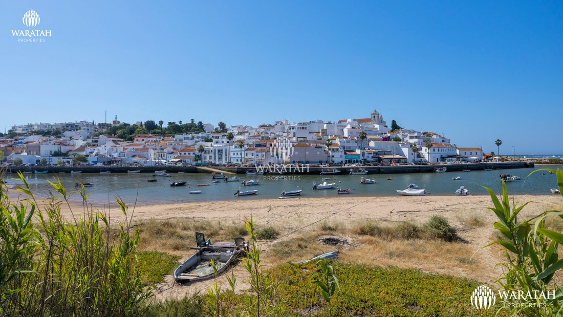 Townhouse in Ferragudo, Algarve, Portugal 2 - 18117067