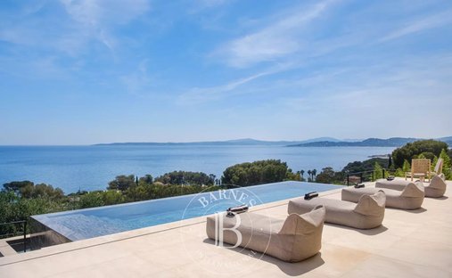 Villa in Les Issambres, Roquebrune-sur-Argens, Frankreich 1