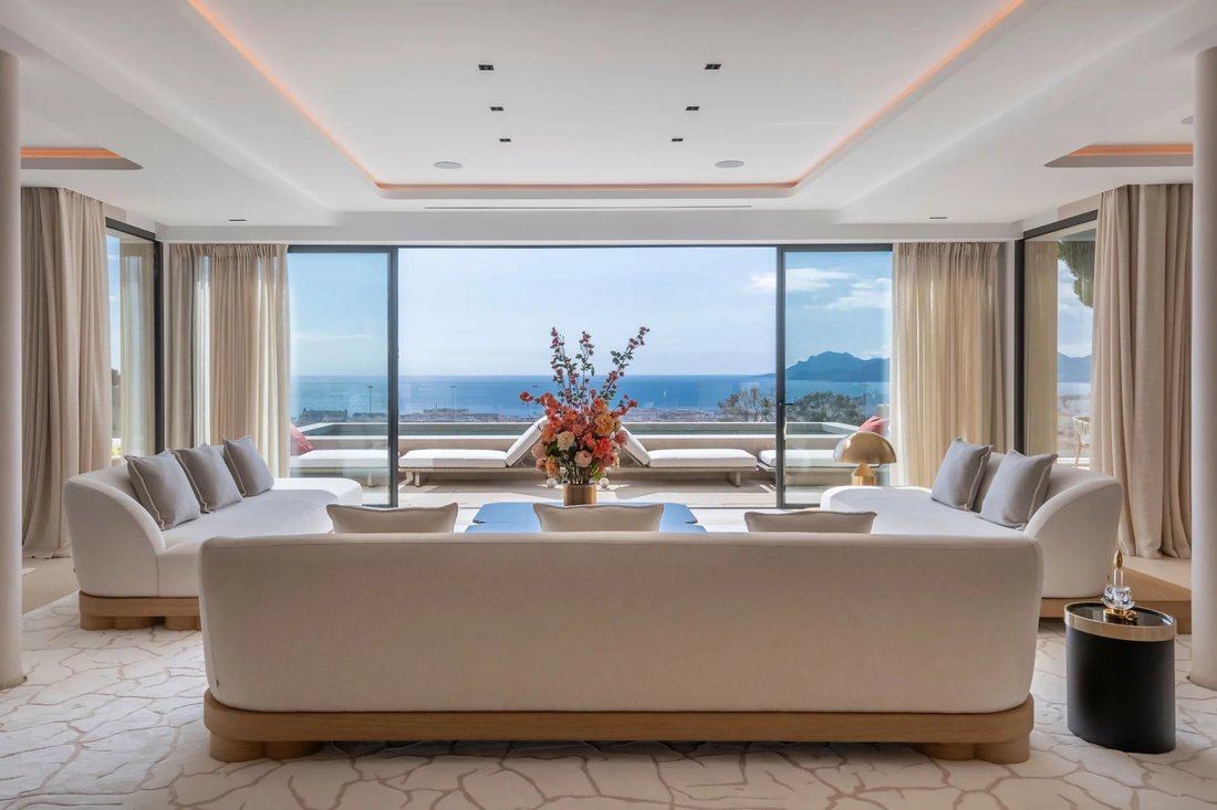 Villa in Cannes, Provence-Alpes-Côte d'Azur, France 5 - 18116649