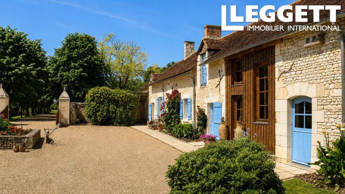 Farm Ranch in Luze, Centre-Val de Loire, France 2 - 18116815