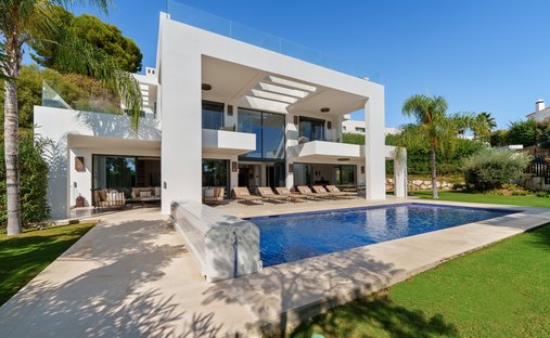 Villa in Nueva Andalucía, Marbella, Spanien 1