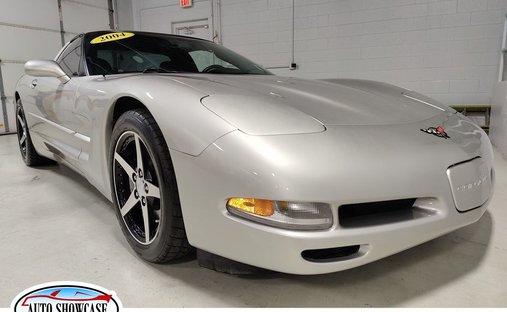 2004 Chevrolet Corvette in Carol stream, IL, United States 1