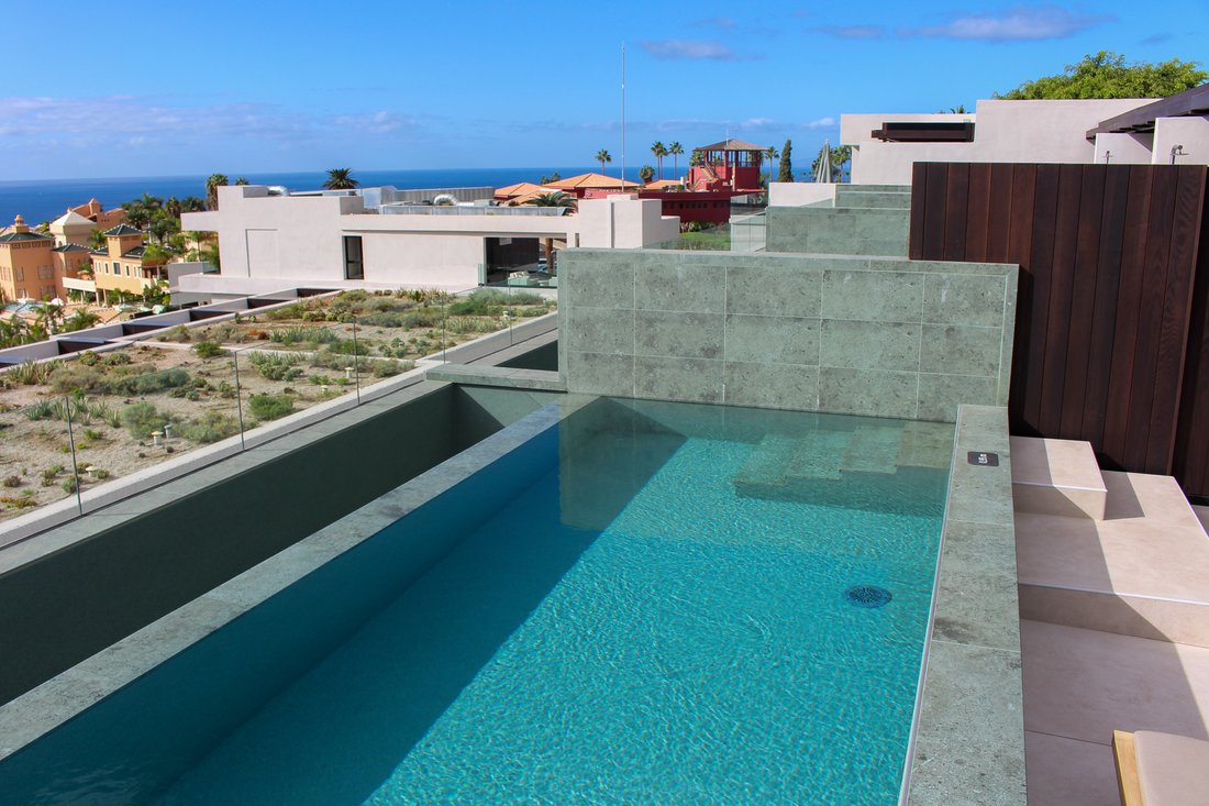 Apartment in La Caleta, Adeje, Canary Islands 3 - 18117825