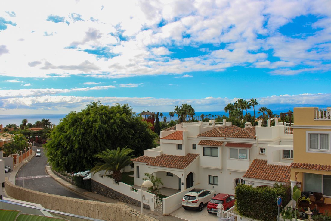 Villa in La Caleta, Adeje, Canary Islands 5 - 18117805