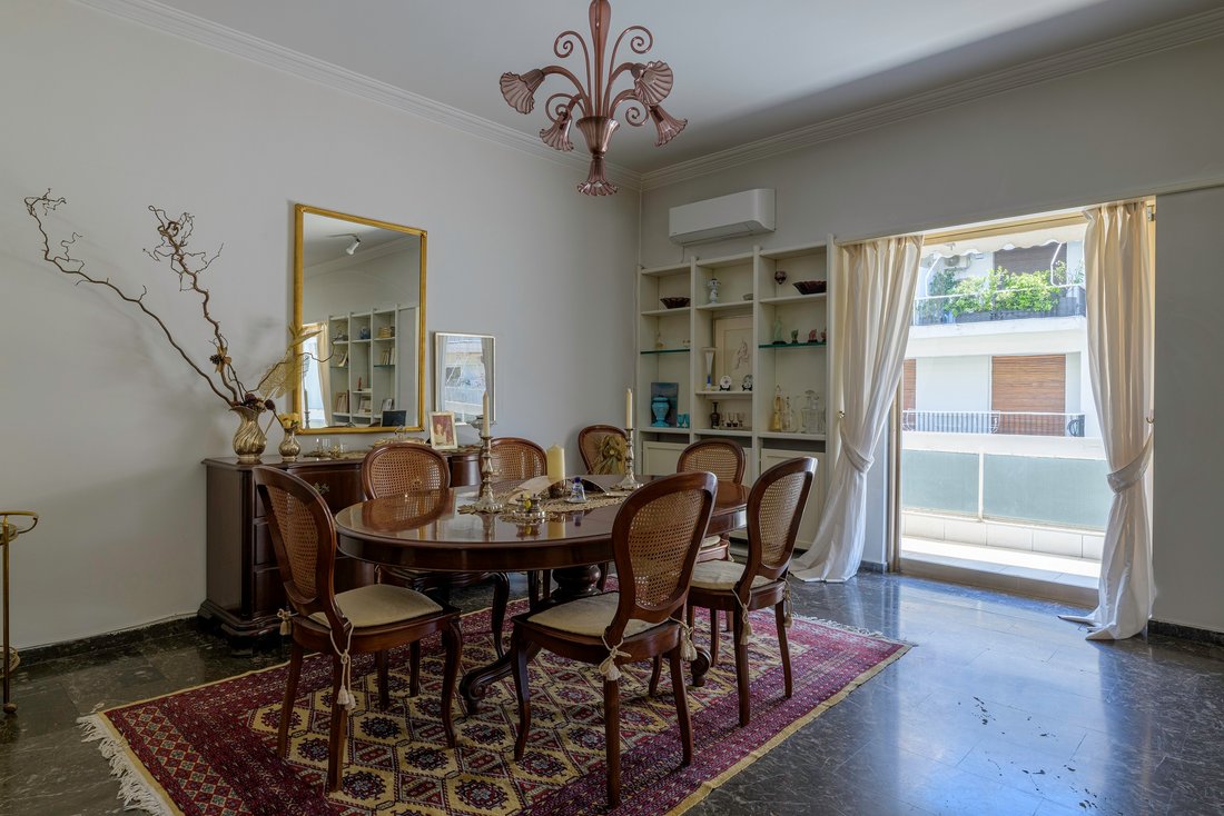 Apartment in Sunoikia Kolonakiou, 1st District of Athens, Athens 4 - 18117830
