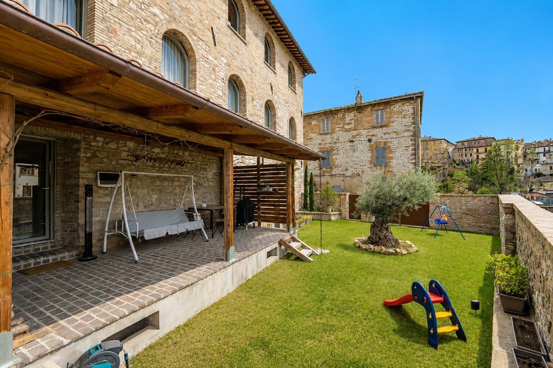 Townhouse in Pergola, Marche, Italy 2 - 18117782