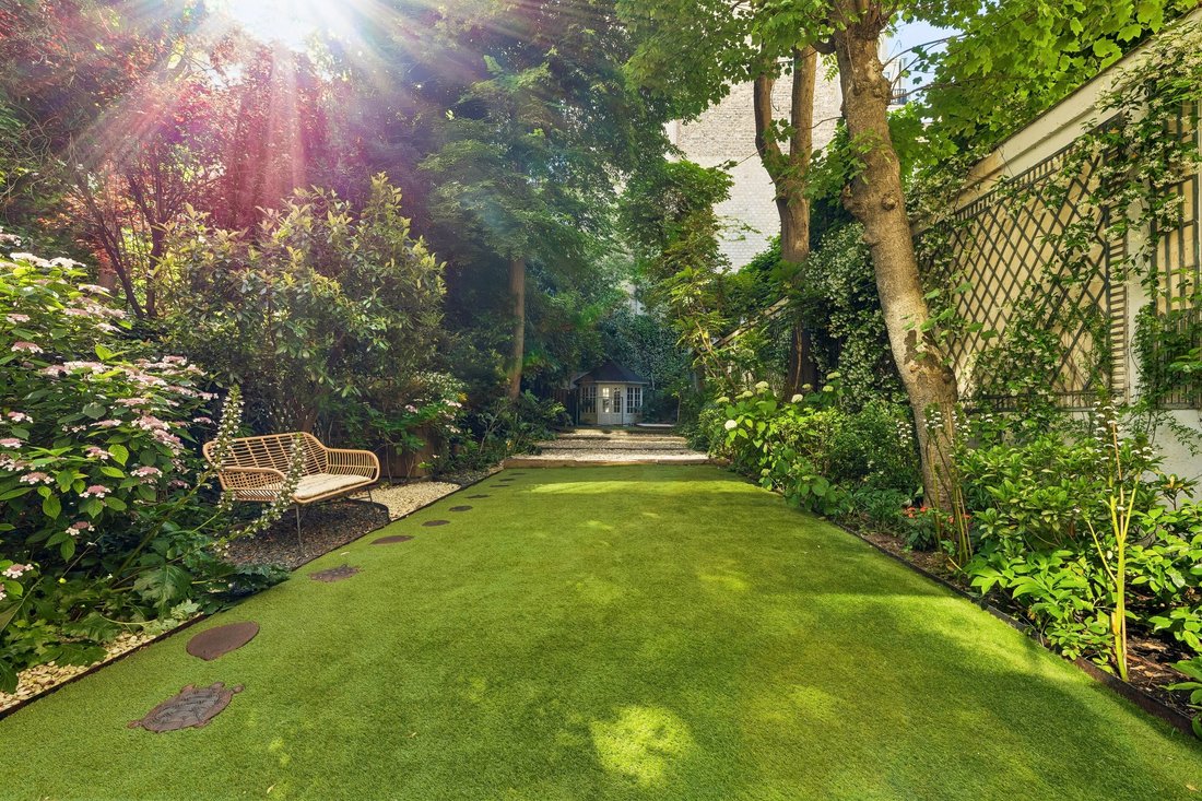 Apartment in Bois de Boulogne, Paris 16e Arrondissement, Paris 2 - 18117585