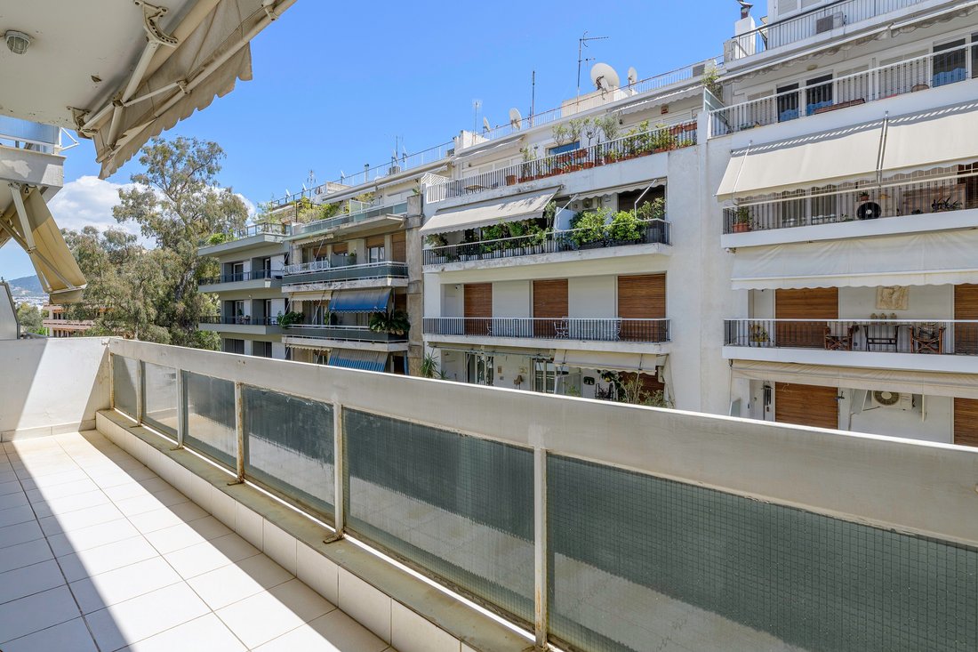 Apartment in Sunoikia Kolonakiou, 1st District of Athens, Athens 5 - 18117830