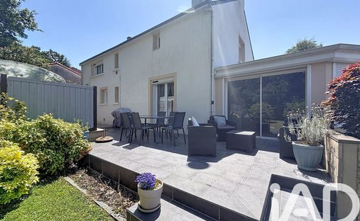 House in Blordière, Rezé, France 1