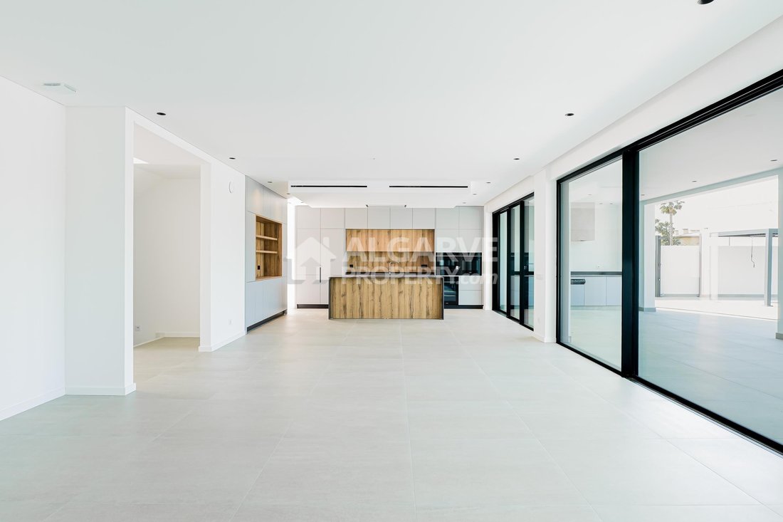 Villa in Vilamoura, Quarteira, Algarve 3 - 14510706