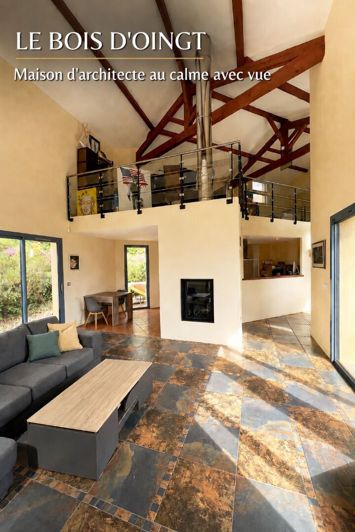 Villa in Saint-Laurent-d'Oingt, Val d'Oingt, France 1 - 18006933