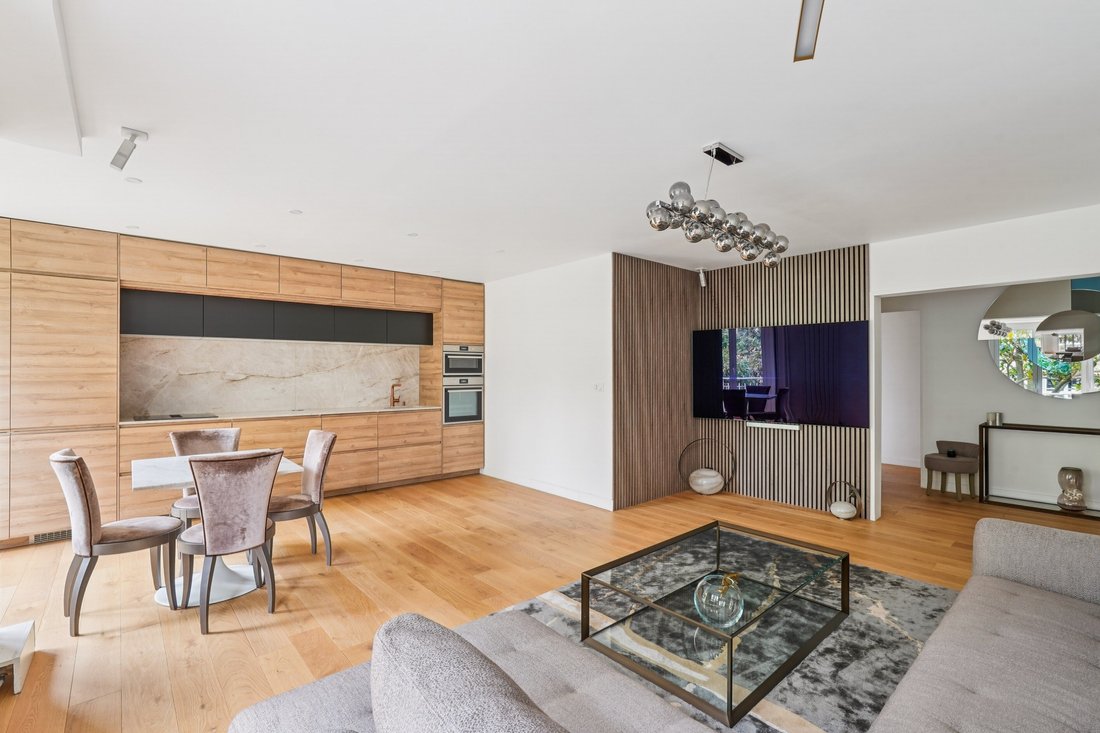 Apartment in La Plaine des Sablons, Neuilly-sur-Seine, France 2 - 18117684