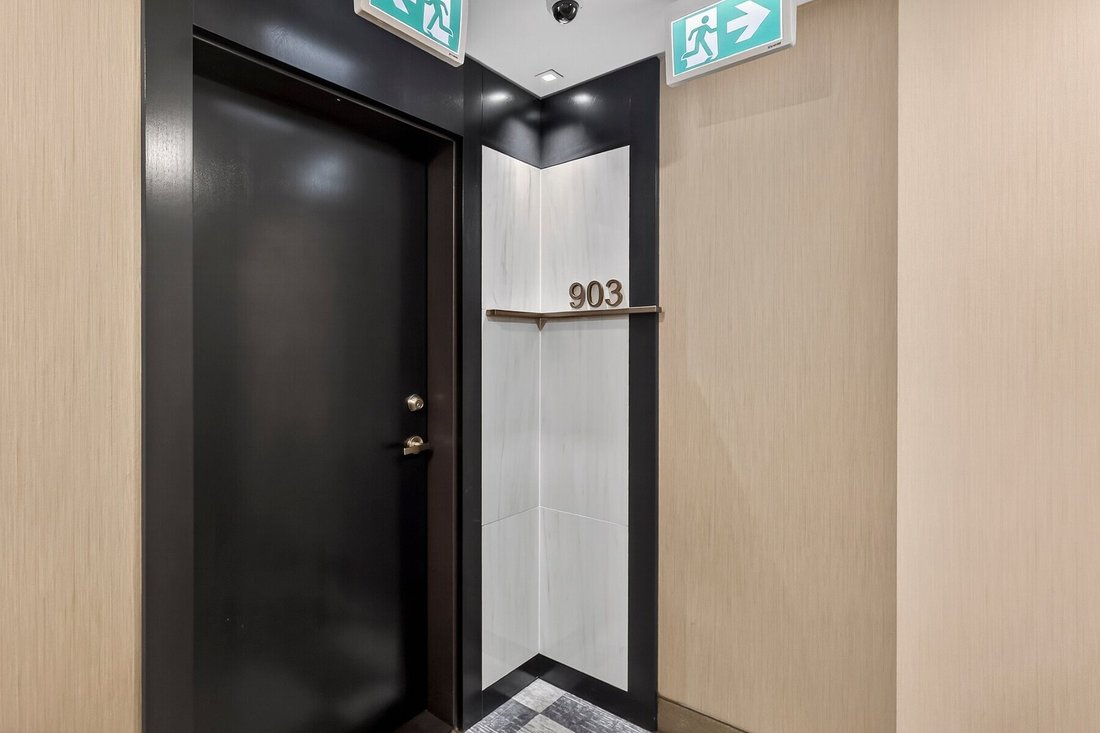 Condo in Laval, Quebec, Canada 5 - 18117689