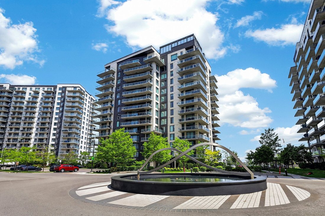 Condo in Laval, Quebec, Canada 1 - 18117689