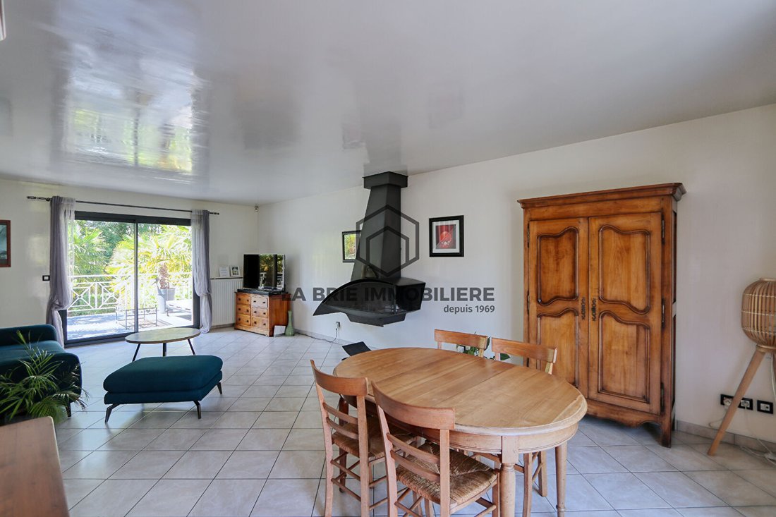 Villa in Périgny, Ile-de-France, France 2 - 18117396