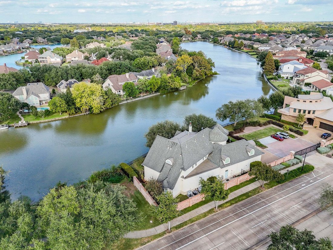 House in Sugar Land, Texas, United States 2 - 18117683