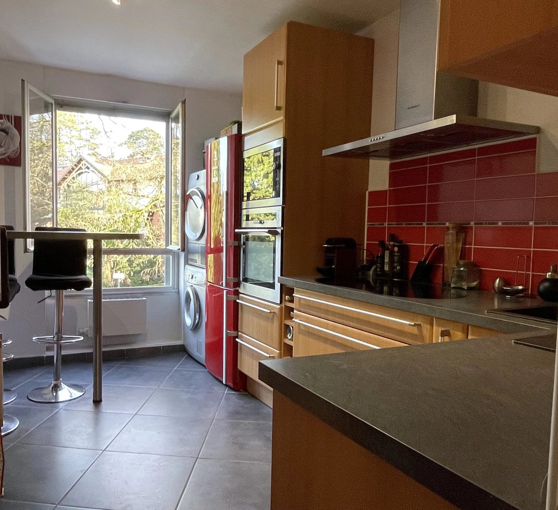 Apartment in Marnes-la-Coquette, Ile-de-France, France 5 - 18117260