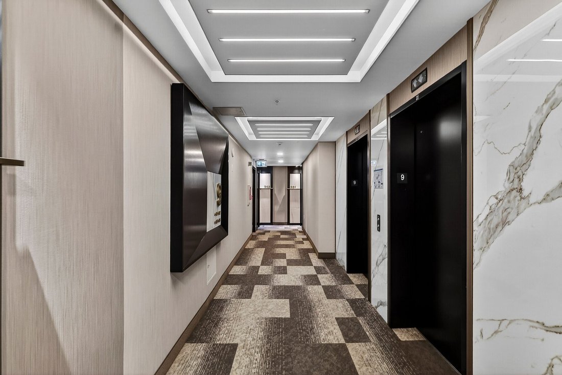 Condo in Laval, Quebec, Canada 4 - 18117689