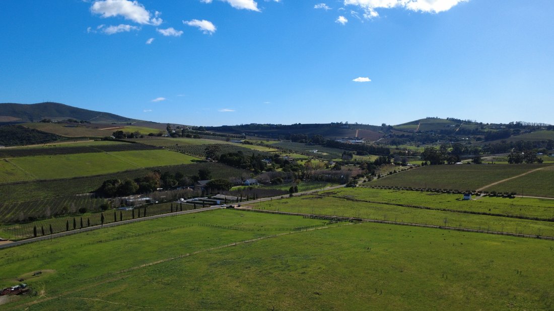 Farm Ranch in Stellenbosch, Western Cape, South Africa 4 - 18039224