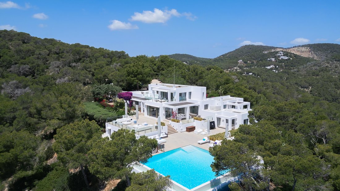 House in Santa Eularia des Riu, Balearic Islands, Spain 3 - 17860181