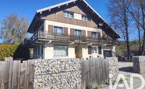 House in Mouthe, Bourgogne – Franche-Comté, France 1