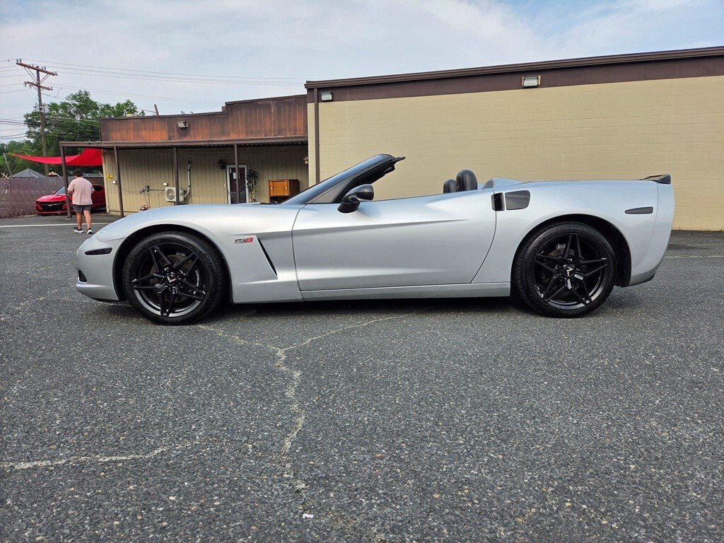 Chevrolet Corvette in Mount Airy, NC, United States 1 - 18117846