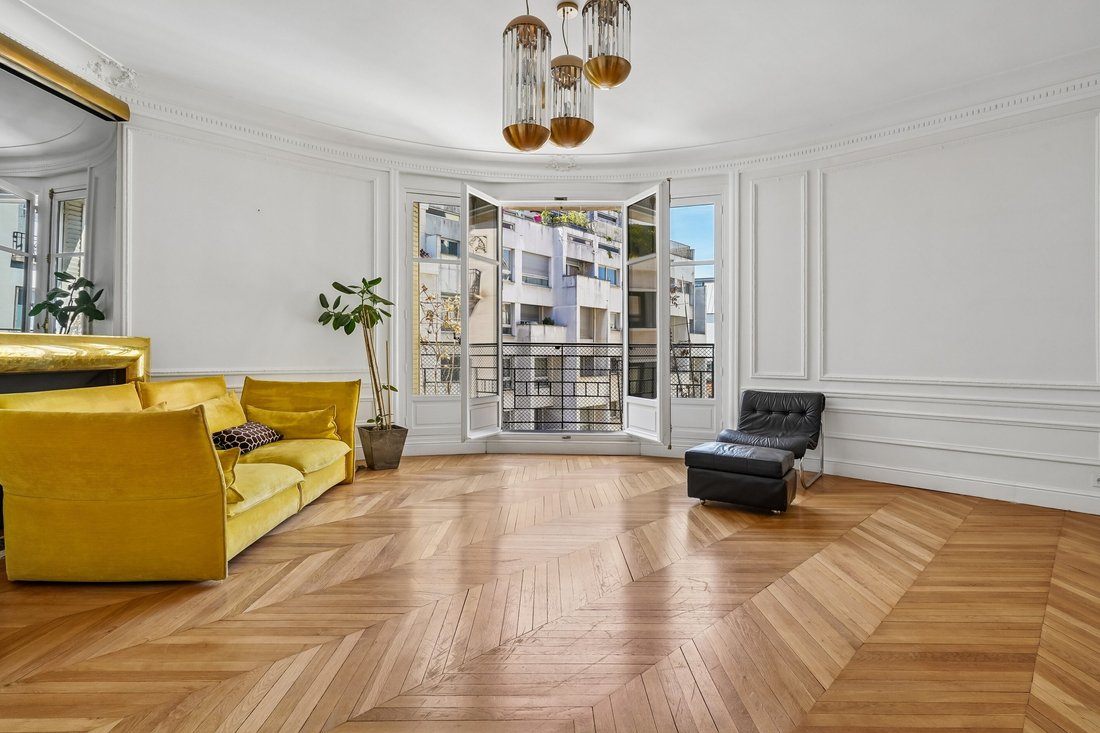 Apartment in Invalides, Paris 7e Arrondissement, Paris 5 - 18117561