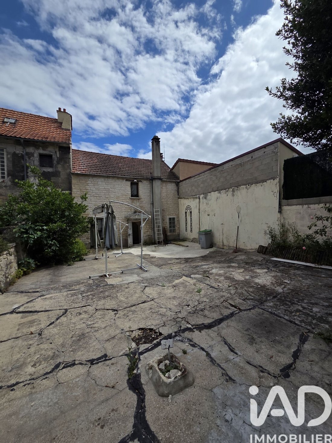 House in Village Doumer, Carrieres-sur-Seine, France 2 - 18120620