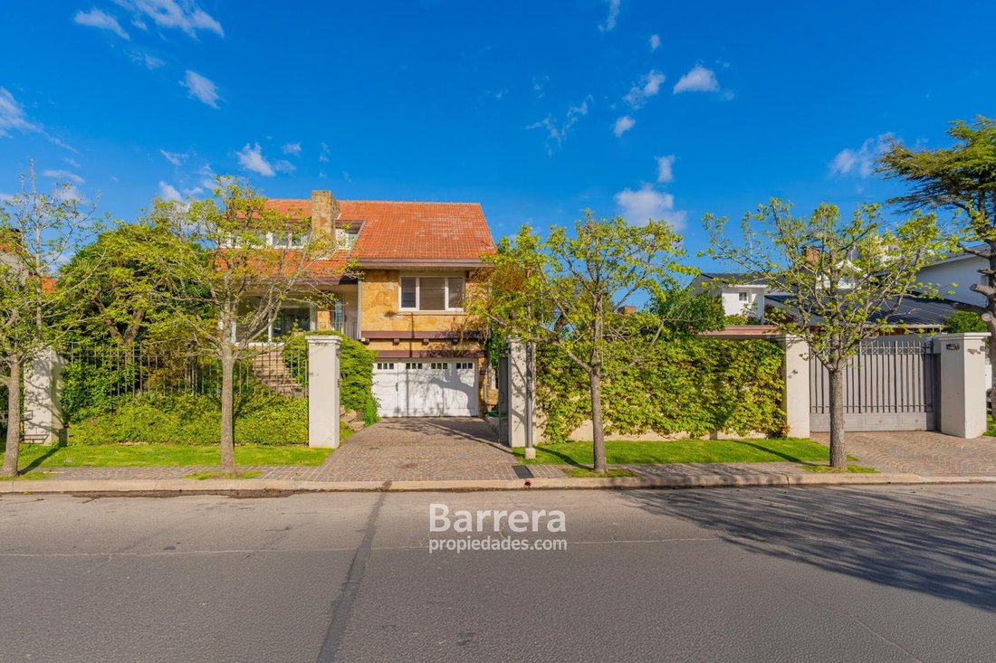 House in Mar del Plata, Buenos Aires Province, Argentina 2 - 18117732