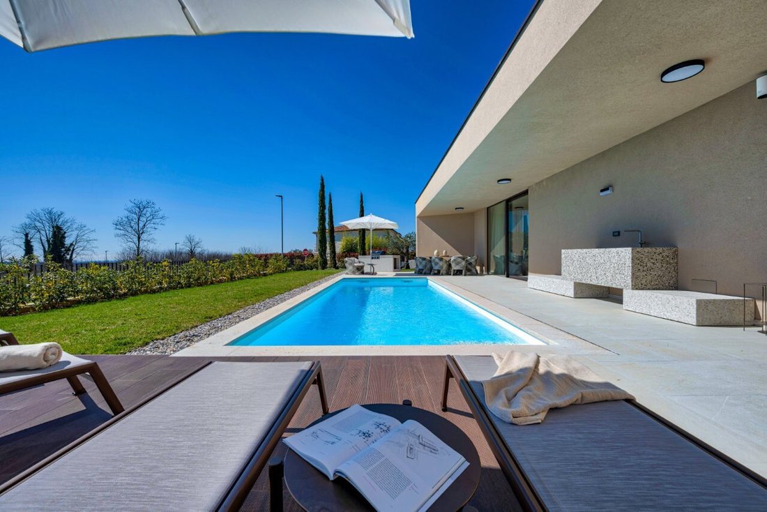 Bungalow in Musalez, Istria County, Croatia 2 - 18117240