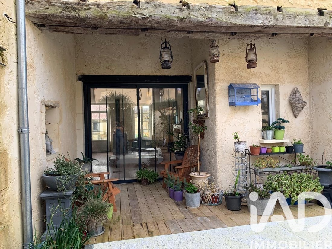 House in Saint-Simon-de-Pellouaille, Nouvelle-Aquitaine, France 4 - 18120183