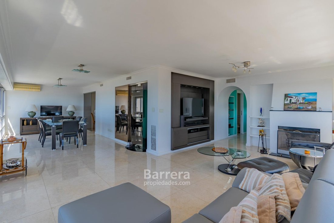 Apartment in Mar del Plata, Buenos Aires Province, Argentina 3 - 18117725