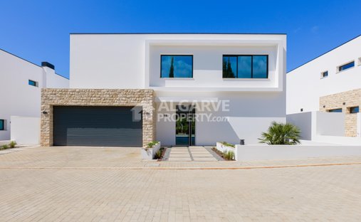Villa in Vilamoura, Quarteira, Algarve 1