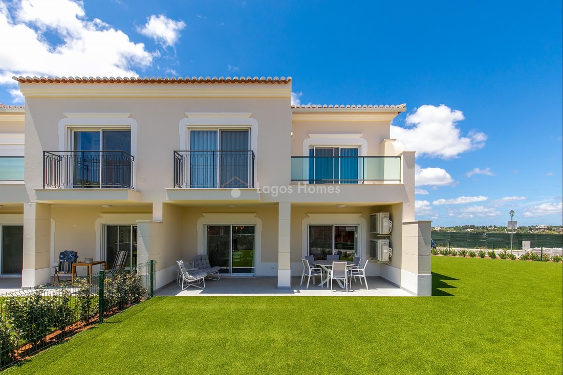 Townhouse in Sao Goncalo de Lagos, Algarve, Portugal 1 - 15886920