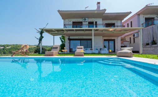 Villa à Pallini Municipal Unit, Macedonia and Thrace, Grèce 1