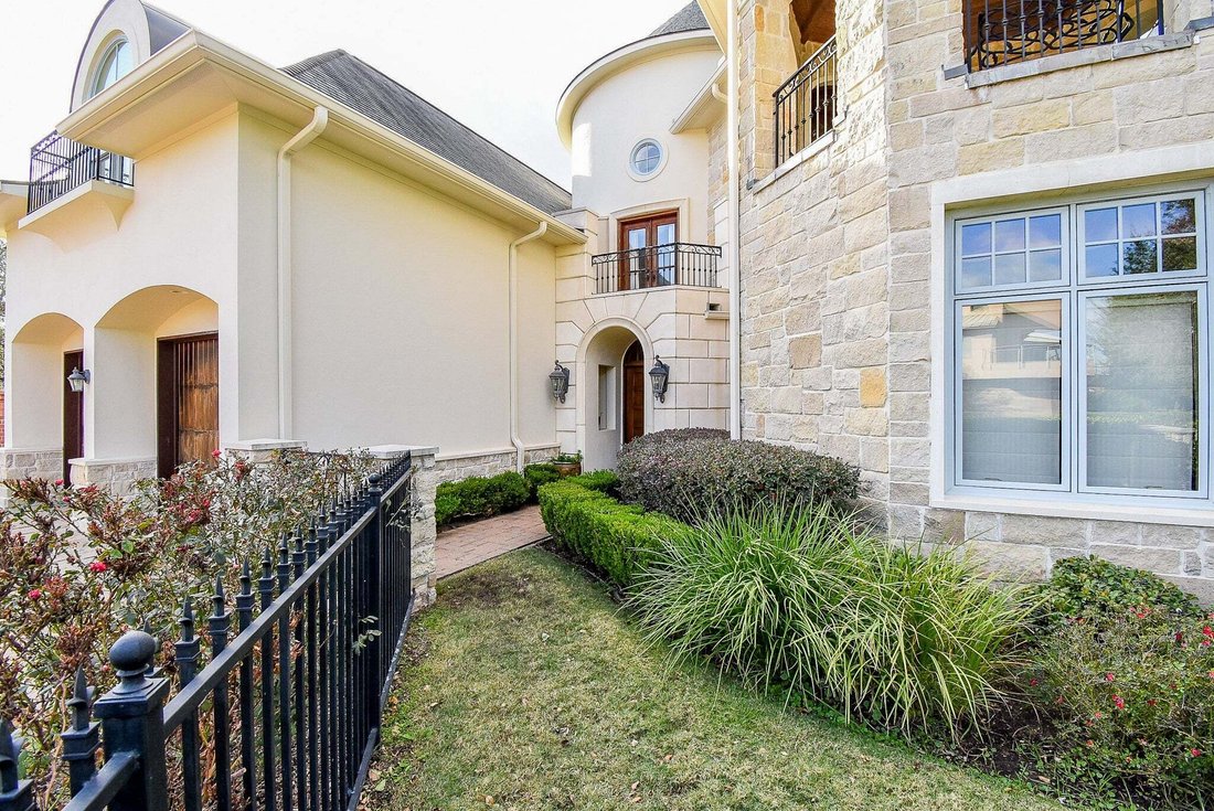 House in Sugar Land, Texas, United States 5 - 18117683