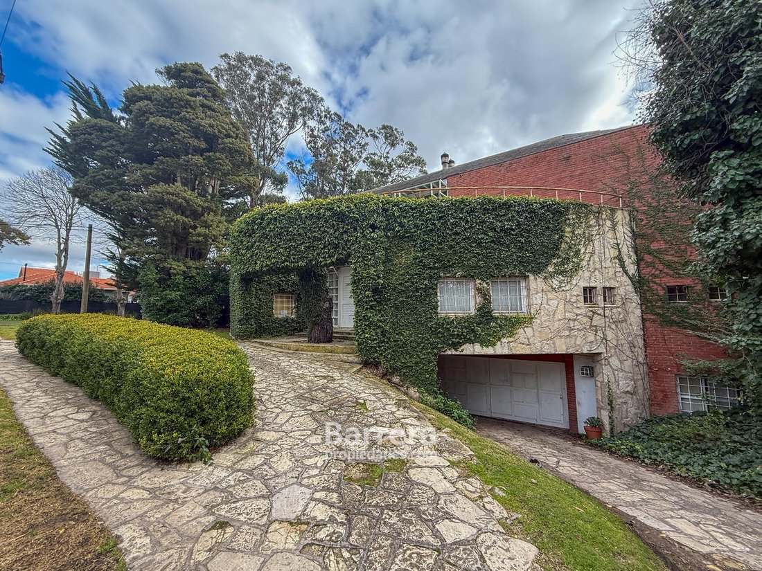 House in Mar del Plata, Buenos Aires Province, Argentina 1 - 18117721