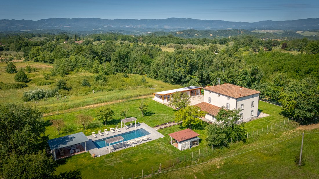 Villa in Terranuova Bracciolini, Tuscany, Italy 2 - 18117826