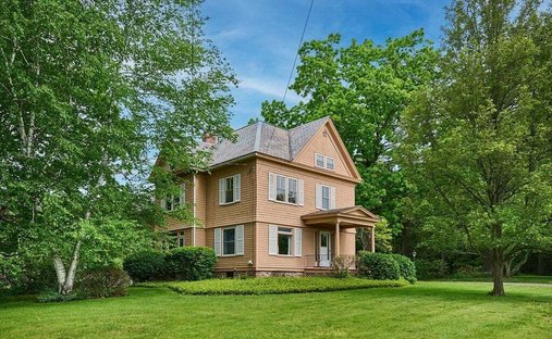 House in Greenfield, Massachusetts, United States 1