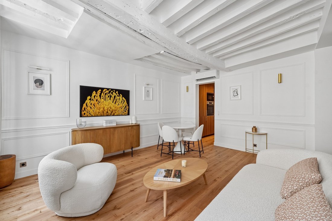 Apartment in Invalides, Paris 7e Arrondissement, Paris 3 - 18117570