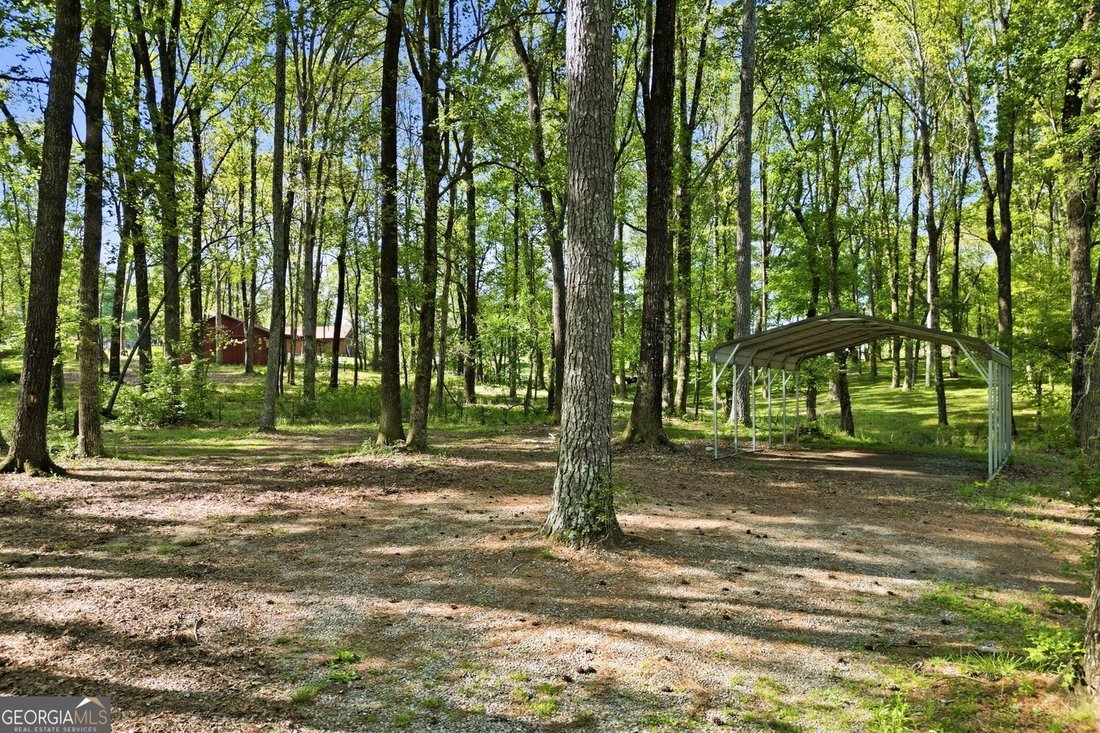 Talking Rock, Georgia, United States 4 - 18117913