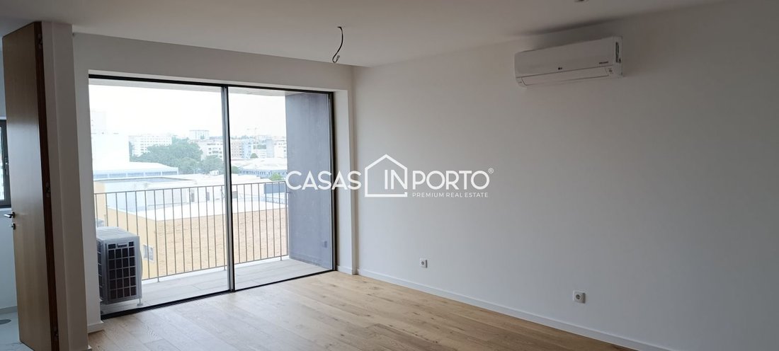 Apartment in Matosinhos e Leca da Palmeira, Porto District, Portugal 4 - 17983088
