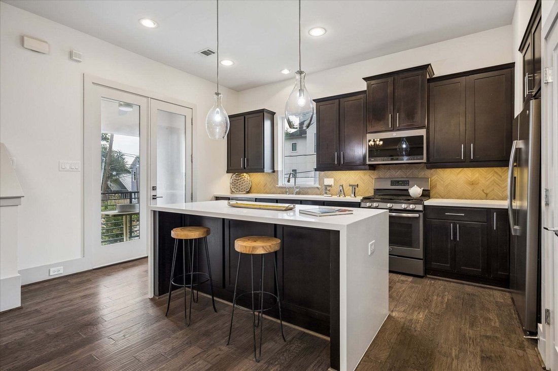 House in Houston, Texas, United States 3 - 18117557