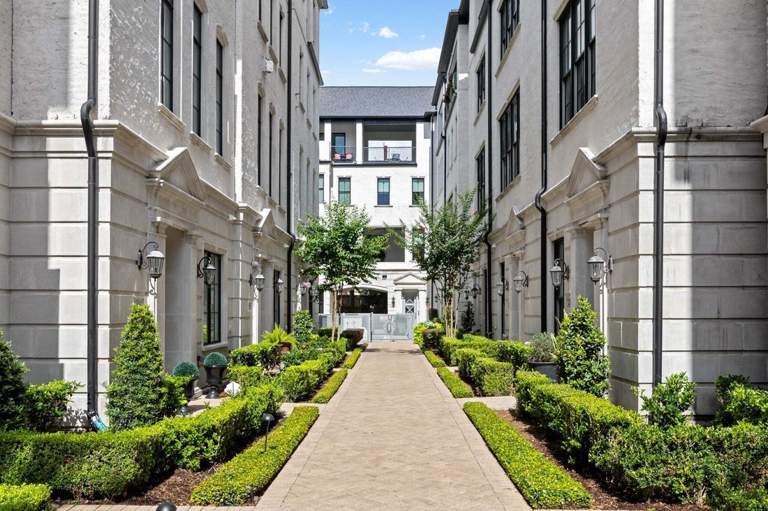 House in Houston, Texas, United States 1 - 18117673