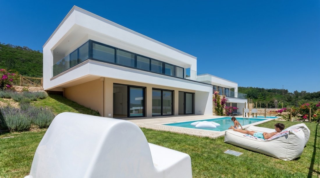 Villa in Nazare, Leiria District, Portugal 1 - 18117672