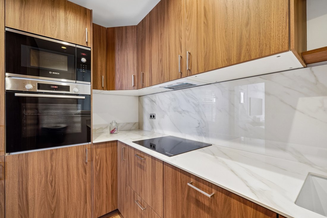 Apartment in Invalides, Paris 7e Arrondissement, Paris 5 - 18117570
