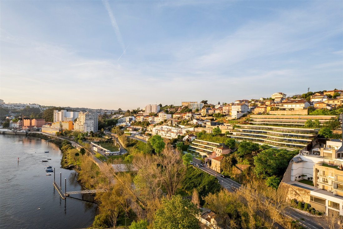 Apartment in Gondomar (Sao Cosme), Valbom e Jovim, Porto District, Portugal 4 - 18117584