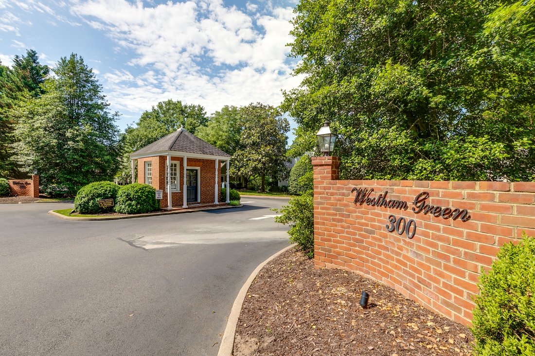 Condo in Tuckahoe, Virginia, United States 1 - 18117843