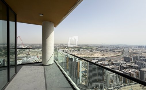 Apartment in MBR- Al Merkad, Dubai, United Arab Emirates 1